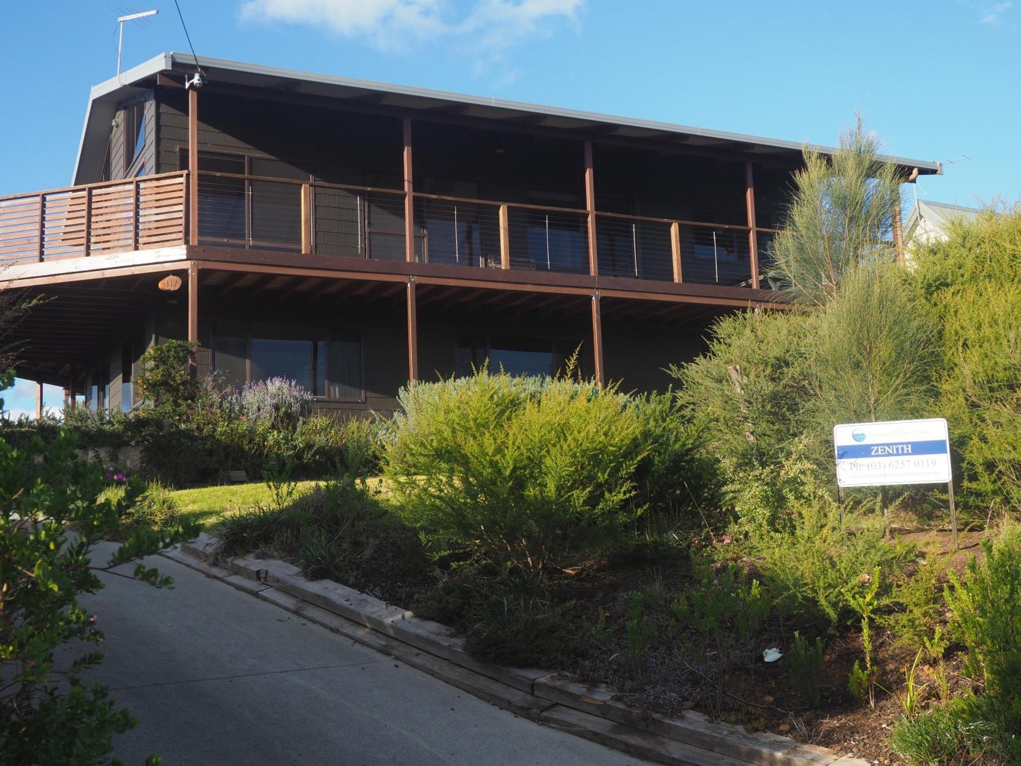 Villa Zenith Coles Bay Exterior foto