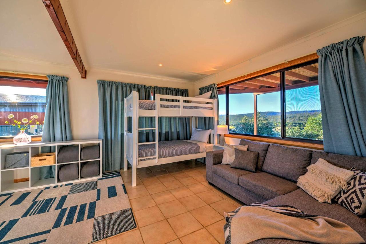 Villa Zenith Coles Bay Exterior foto